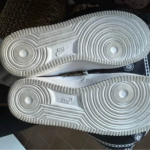 Nike Air Force 1 custom wrapped Gucci size 9 women’s - Picture 8 of 9